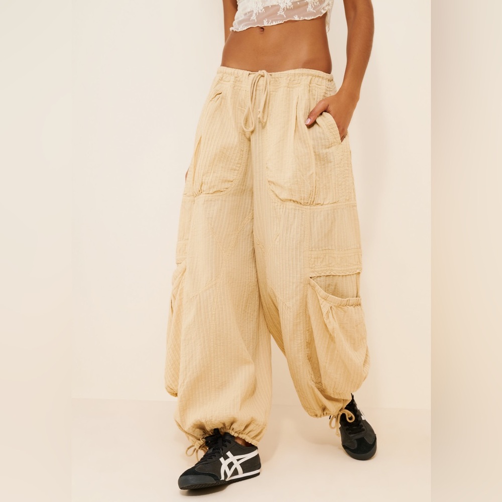 Free People Rush Effect Parachute Pants NWT - Picture 1 of 14
